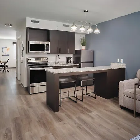 Stayapt Suites Atlanta-Newnan